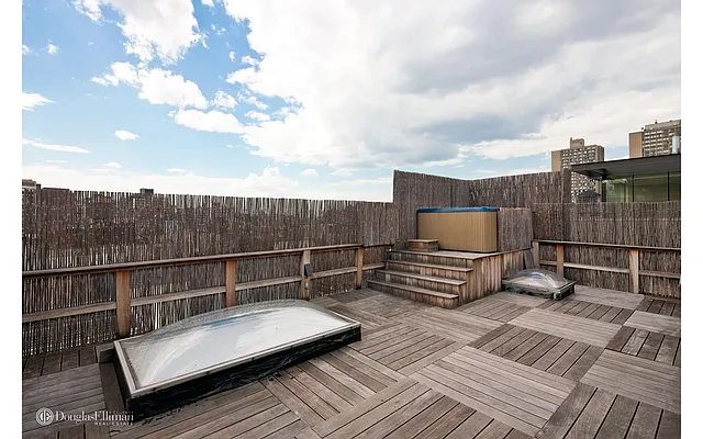 Sold by Douglas Elliman | media 29