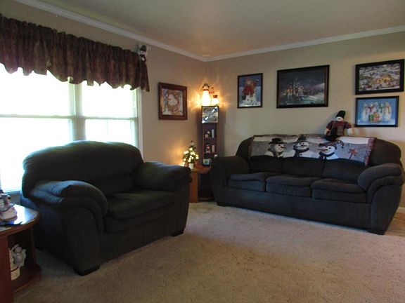3rd image of 1141 Steep Hill Ln