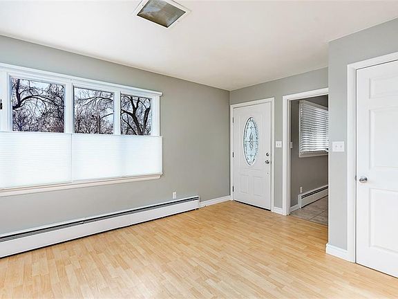 2nd image of 519 Avenue C