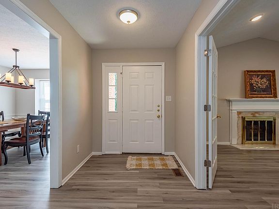 3rd image of 2637 E Windermere Woods Dr