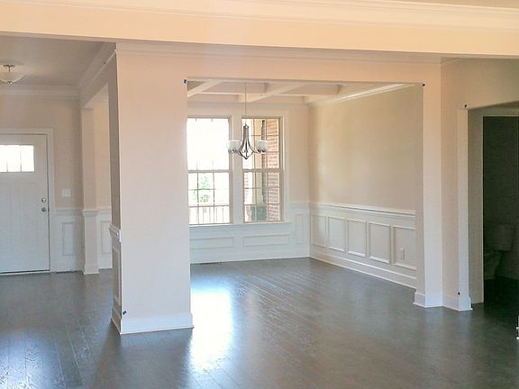 Open first floor plan