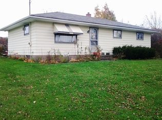 8881 Old Waterford Rd, Erie, PA 16509