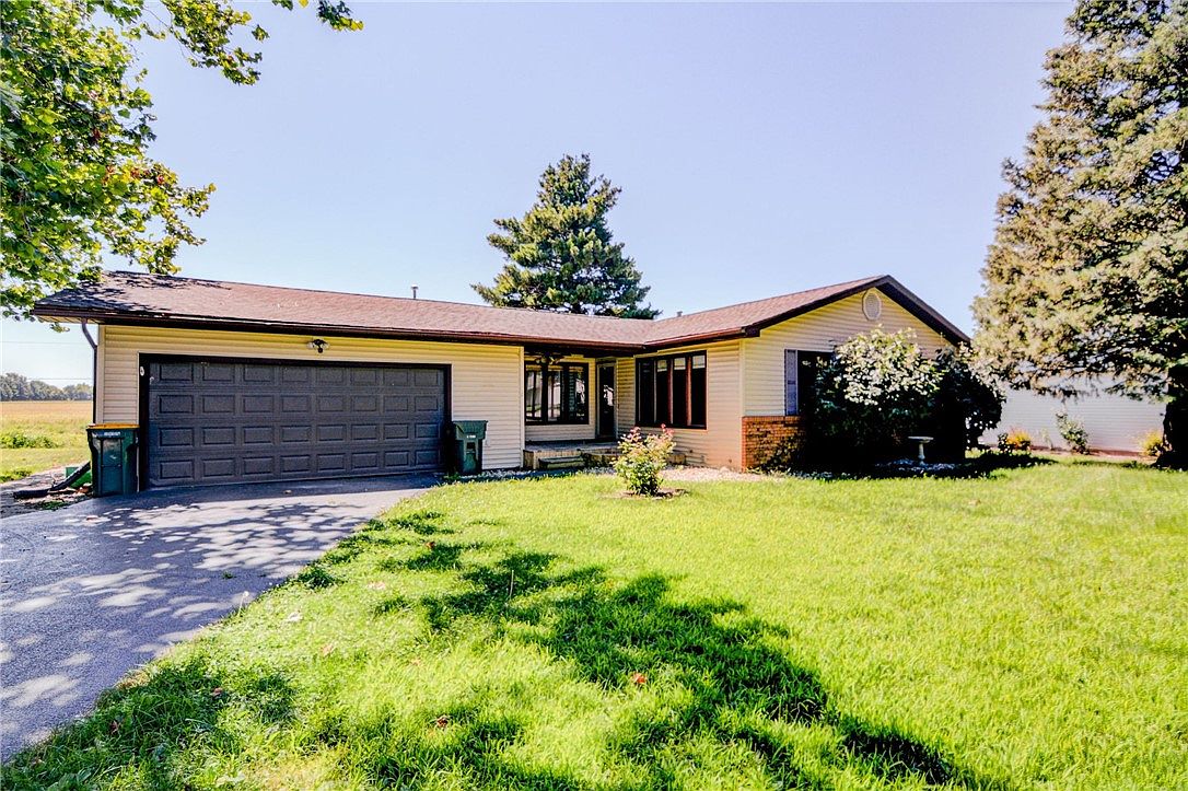 11 Circle Dr, Illiopolis, IL 62539 MLS 6229140 Zillow