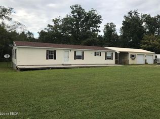 18994 Streetcar Rd, Pittsburg, IL 62974