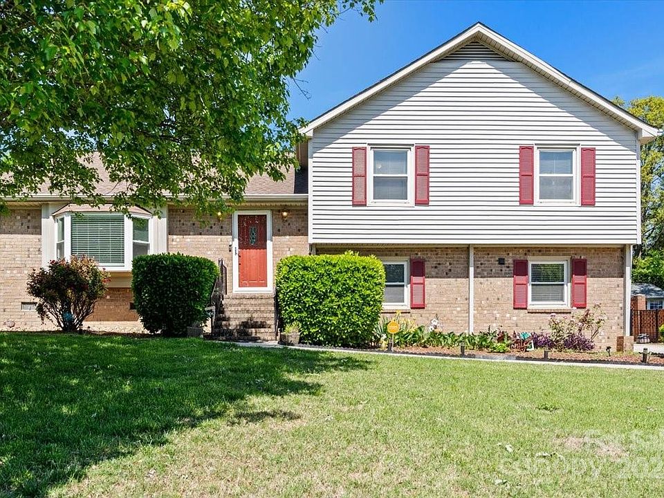 1st image of 10707 Osprey Dr