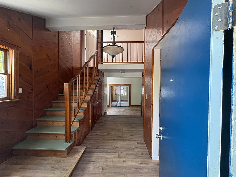 535 N Adams Ave — Photo 2