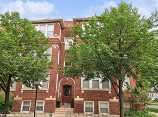 2934 W Belle Plaine Ave APT 2W, Chicago, IL 60618