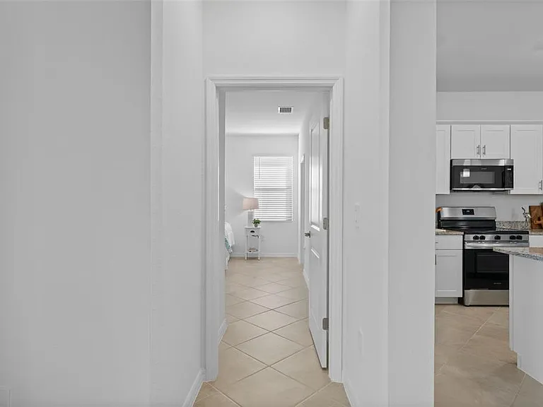 1536 Saddlewood Cir — Photo 19
