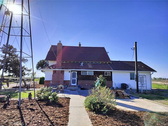 2nd image of 1762 County Road R