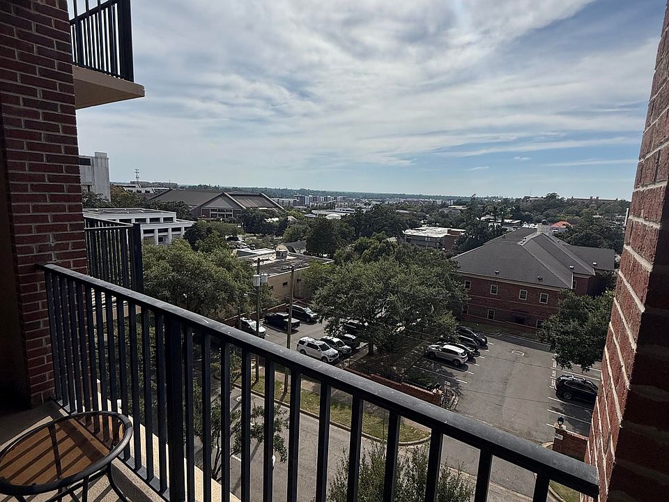 2nd image of 215 W College Ave APT 302