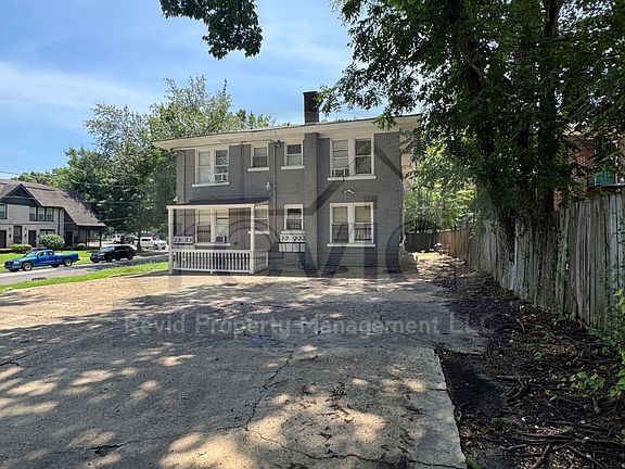 3rd image of 195 Hawthorne St #6