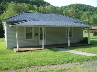 2401 4th St, Richlands, VA