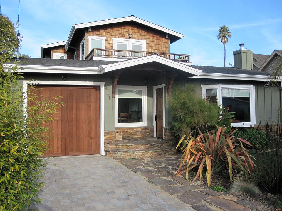 1st image of 411 24th Ave