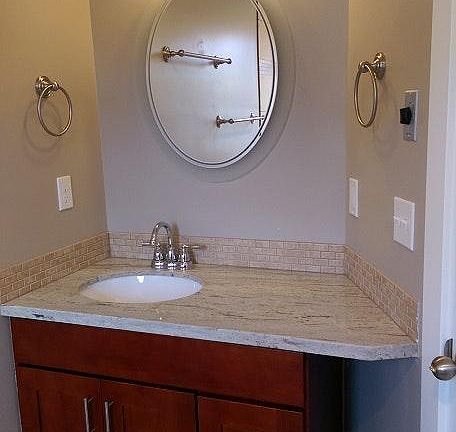 Bathroom, view of the sink (shower on the oposite side)