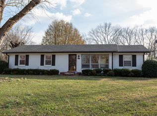 2118 Belmont Dr, Clarksville, TN 37043