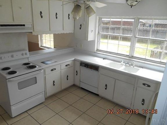4th image of 4203 Cherry Laurel Dr