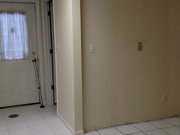 5th image of 222 Grand Vista Dr