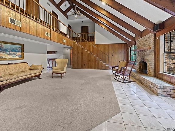 4th image of 22170 Hoo Shoo Too Rd