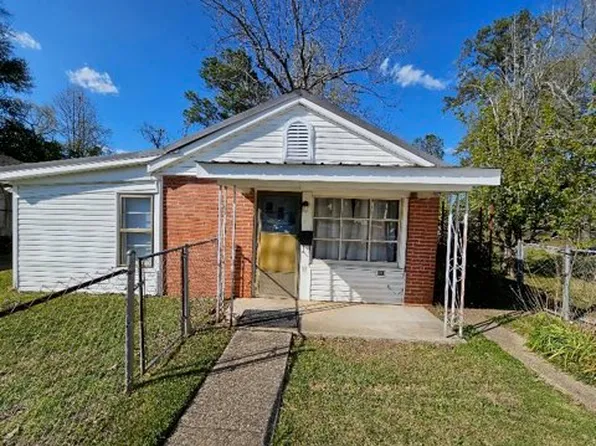106 Tichnor Ave, Prattville, AL 36067