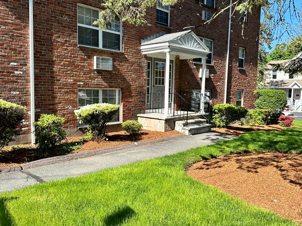 39 Kilby St, Woburn, MA