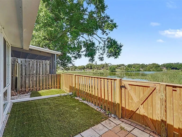 14806 Morning Dr — Photo 29