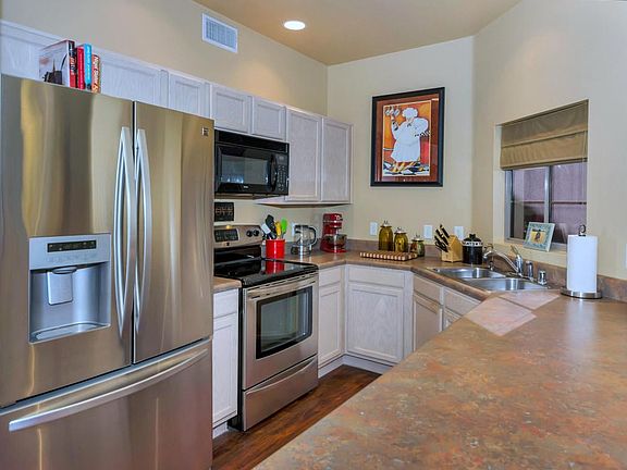 5th image of 4035 E Melinda Ln