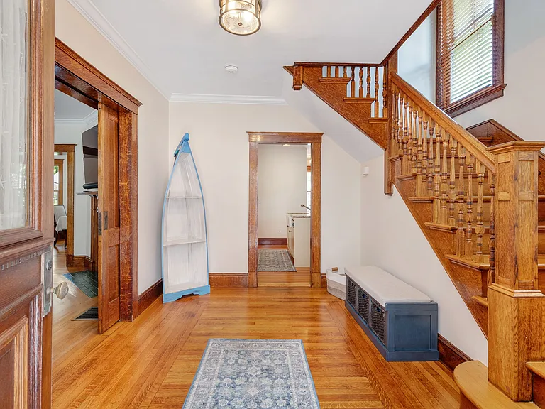8 Bush St — Photo 10