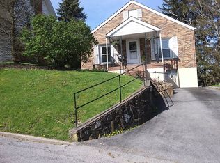 204 Elm St, Bluefield, WV 24701