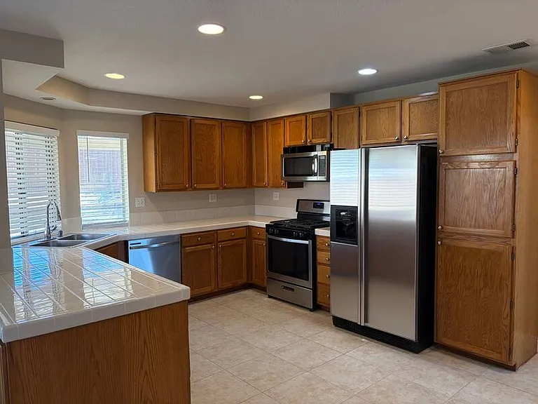 22822 Kuka Cir — Photo 7