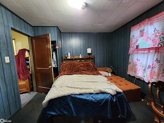 5th image of 23823 Dewey Rd