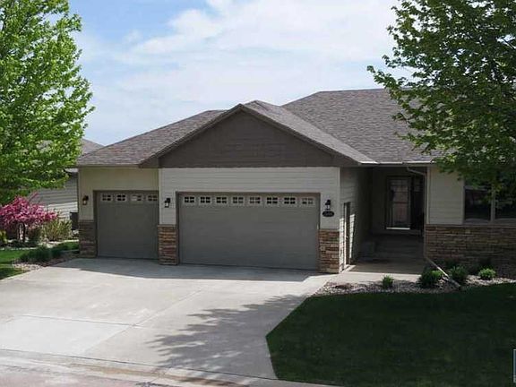 2nd image of 5608 S Shadow Wood Pl