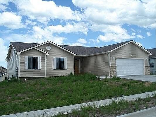 1st image of 4706 S Pointe Dr