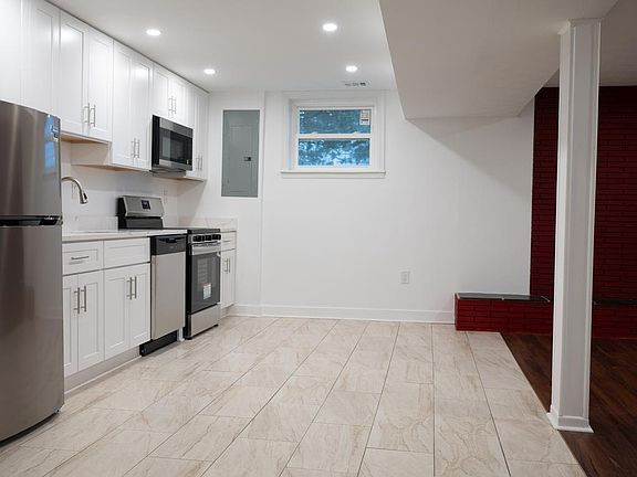 4th image of 13021 Tamarack Rd