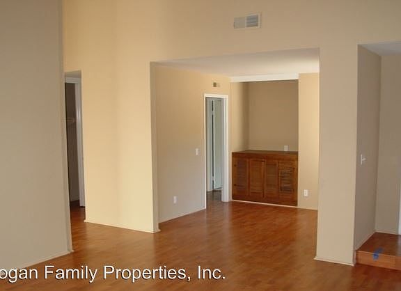 5th image of 10930 Red Rock Dr