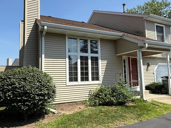 614 Glade Pl, Valparaiso, IN 46383