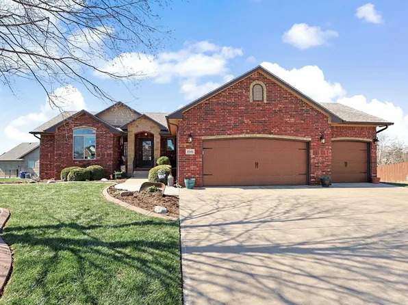 12616 E Cherry Creek Ct, Wichita, KS 67207