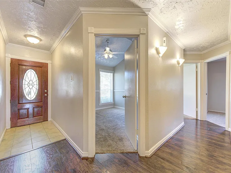 24119 Silversmith Ln — Photo 10