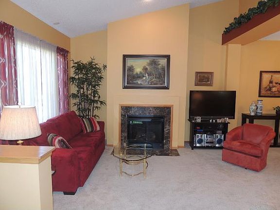 3rd image of 12030 Vermillion St NE Unit C