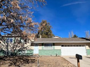 2720 El Capitan Dr, Colorado Springs, CO 80918