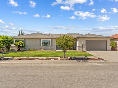 1046 E Wathen Ave, Fresno, CA, 93710