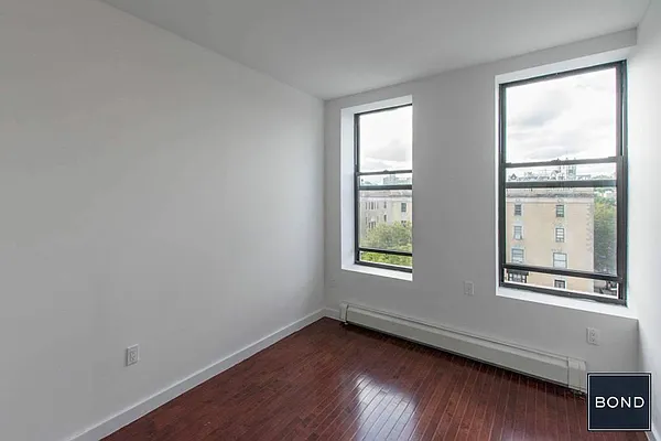 Rented by Bond New York | media 45