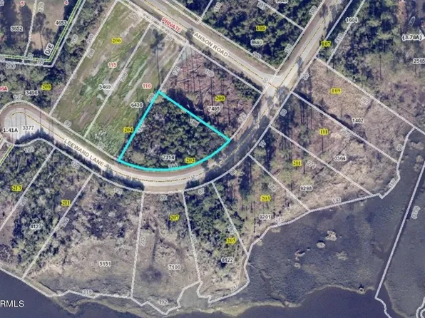 202 Leeward Lane, Beaufort, NC 28516