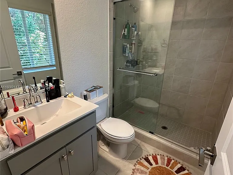 1030 SE 23rd Ter #1030 — Photo 15