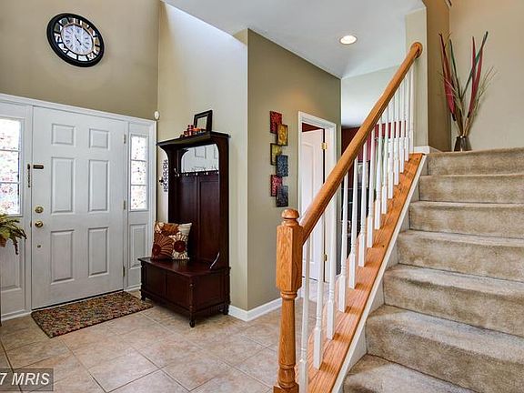 2nd image of 131 Carnoustie Ln