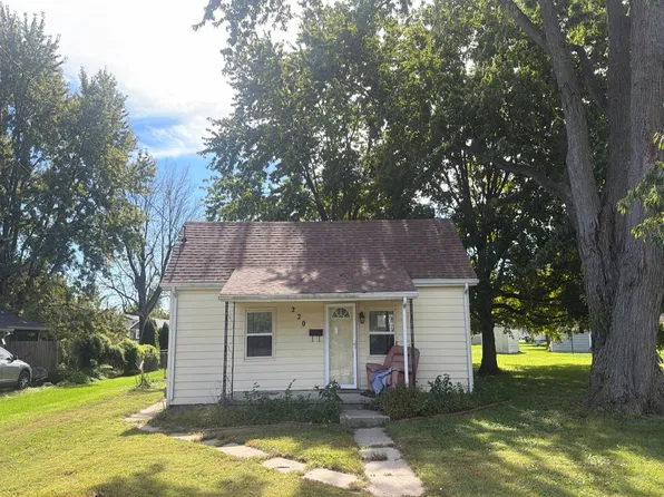 220 Pennsylvania Ave, Westville, IL 61883