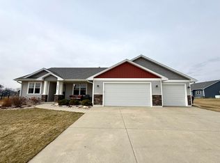 441 Hickory St, Evansville, WI 53536