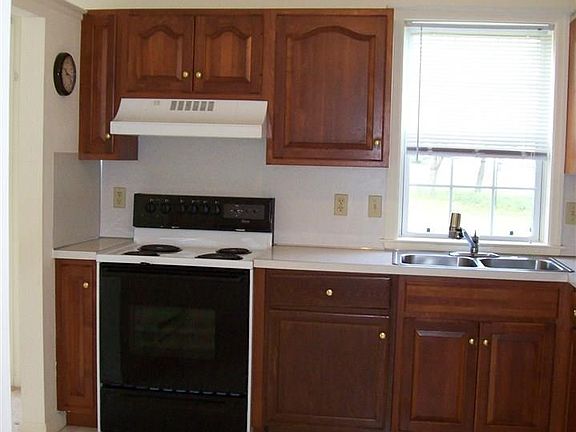 2nd image of 122 W Brookfield Dr #L-0162