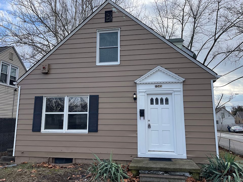 1st image of 1049 E 18th Ave