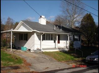 110 Maple Ln, Oak Ridge, TN 37830