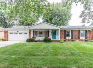 2619 Dunbar Dr, Lansing, MI 48906